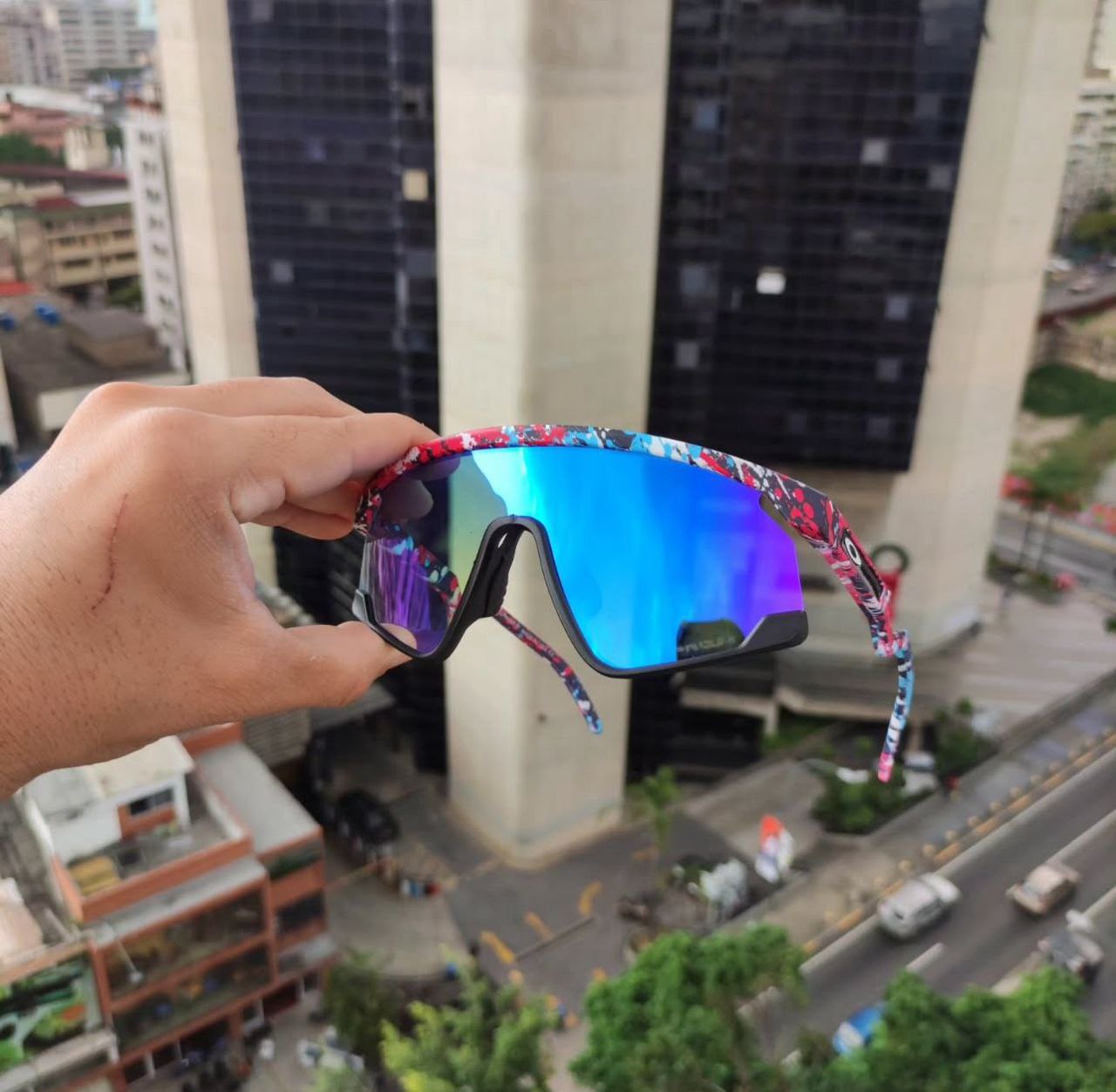 Oakley Shield Sport Sunglasses with Blue Prizm Lens
