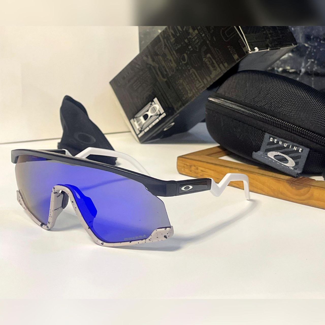 Oakley Shield Sport Sunglasses with Blue Prizm Lens